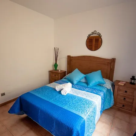 Vela Latina Holiday Apartment Famara